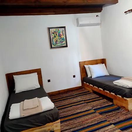 Alexandra 3*