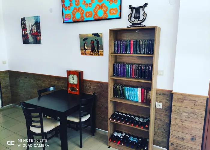 Alexandra Gæstehus 3*