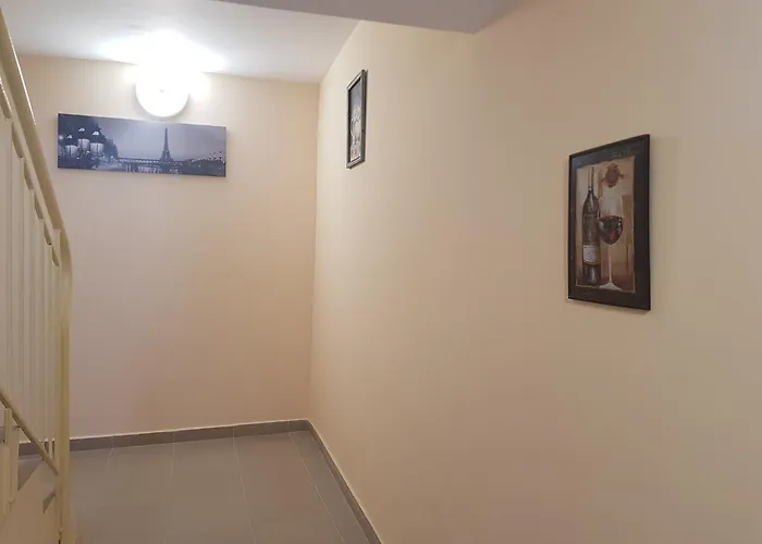 Alexandra 3* Opanets