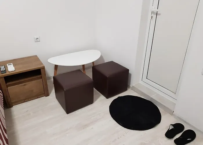 Alexandra Gæstehus 3*