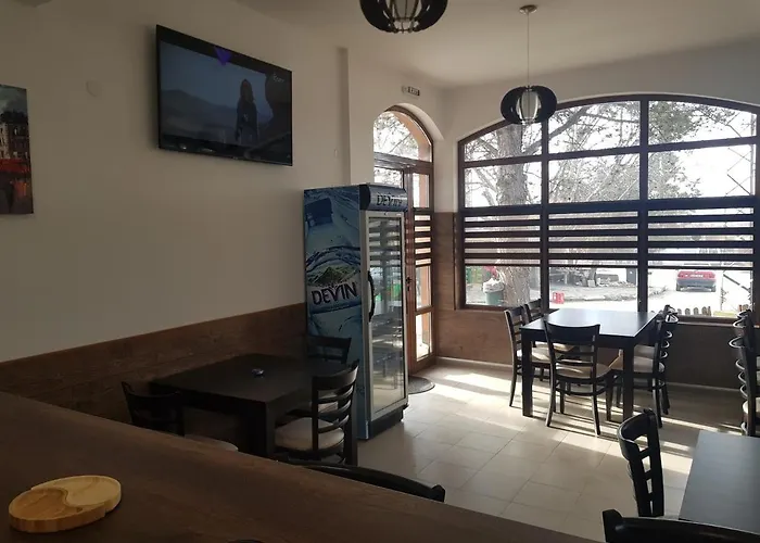 Alexandra 3* Opanets